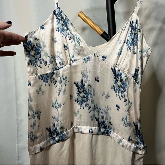 Liu Jo Ivory and Blue Toile Floral Silk Dress Medium - Picture 5 of 12